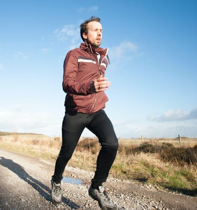 Here is the image of the runner who have wore the Jacket which is made using the viscose material which is made in the rapier loom by the best yarn weaving machine manufacturer in India